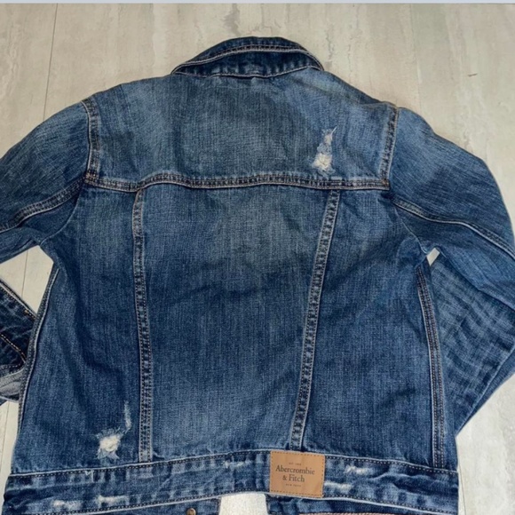 Jean jacket - Picture 3 of 3